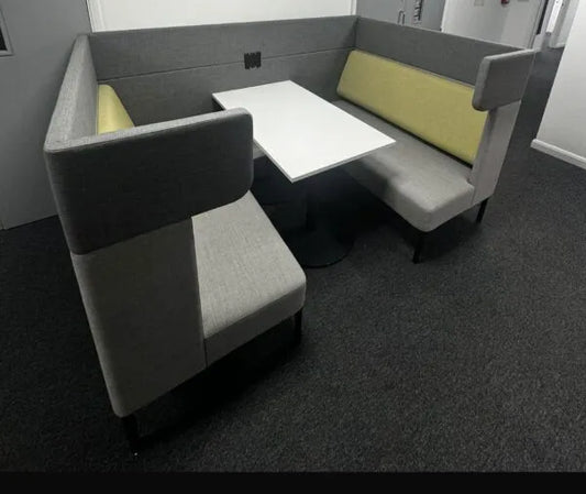 OCEE Design FourUs Work Booth