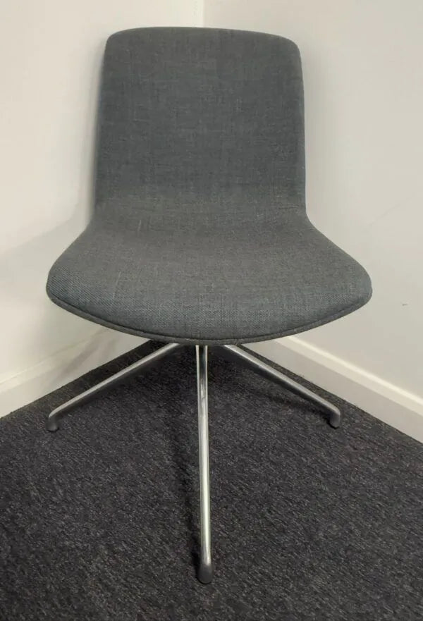 Orangebox Cubb 01 Meeting Table Conference Chair