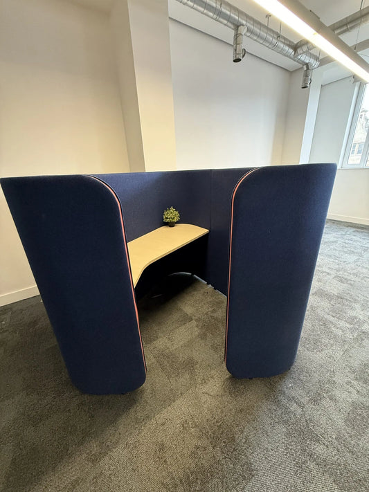 Flexi Tri 01 Acoustic Single User Workspace Solution by 2020 Design