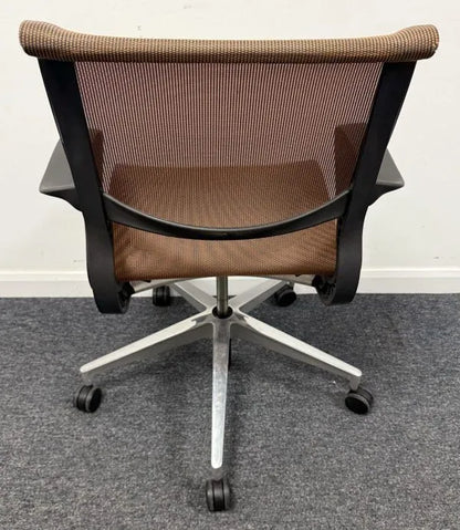 Herman Miller Setu Task Chair