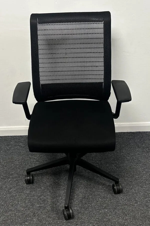 Steelcase Think V1 Executive Task Chair – Black