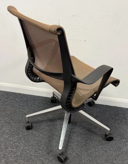 Herman Miller Setu Task Chair